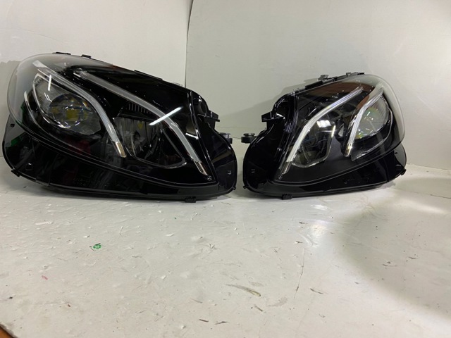 2139066601 MERCEDES Правая фара купить в Хмельницкий