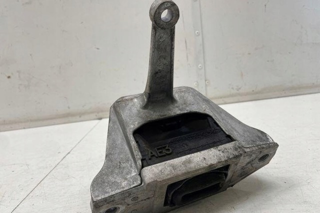 HYUNDAI 21812G2000 в наличии Днепр