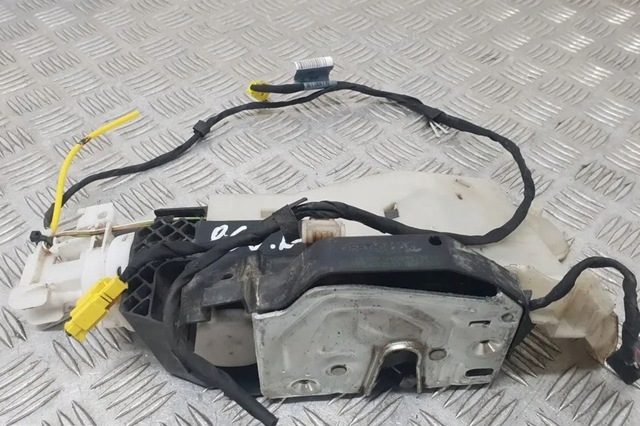 2205400207 MERCEDES купить в Тернополь