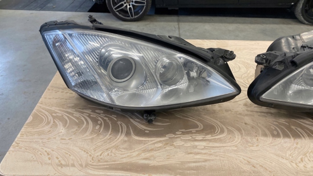 MERCEDES 2218205961 Левая фара в наличии Хмельницкий