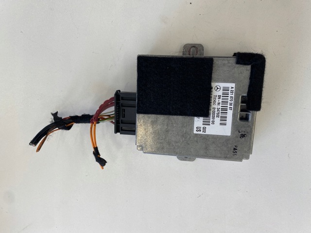 MERCEDES A2218703887 в наличии Украина