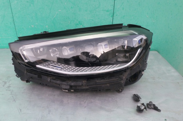 MERCEDES 2239069103 в наличии Винница