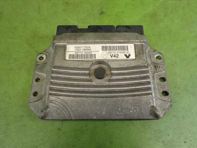 RENAULT 237100740R Модуль управления (ЭБУ) двигателем в наличии Харьков