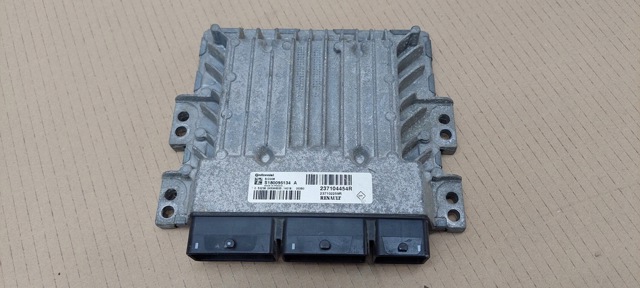 RENAULT 237104454R Блок управления двигателем в наличии Черновцы