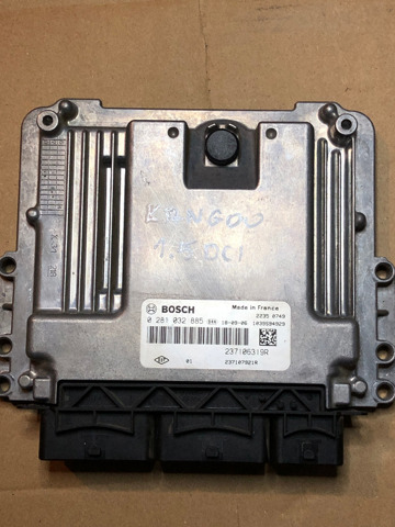 RENAULT 237107921R Блок управления двигателем в наличии Черкассы
