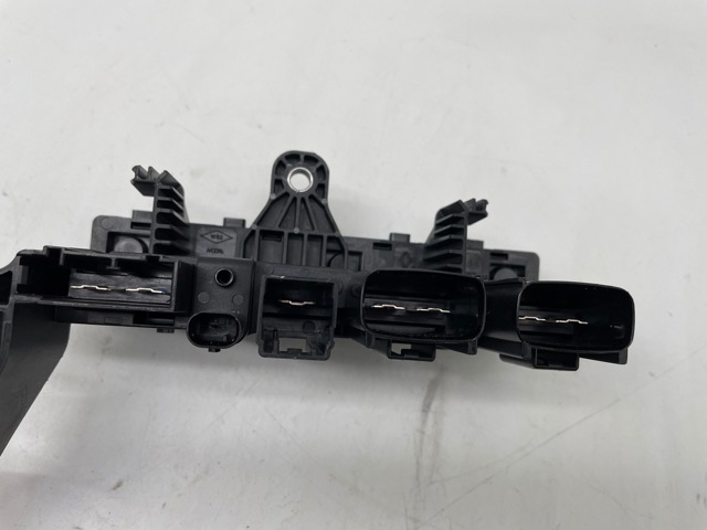 241143453R RENAULT купить в Чернигов