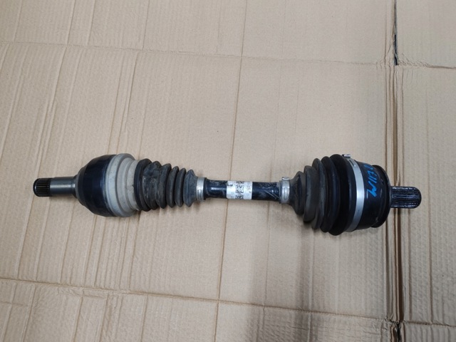 Вал привода, передний левый 2463301601 MERCEDES