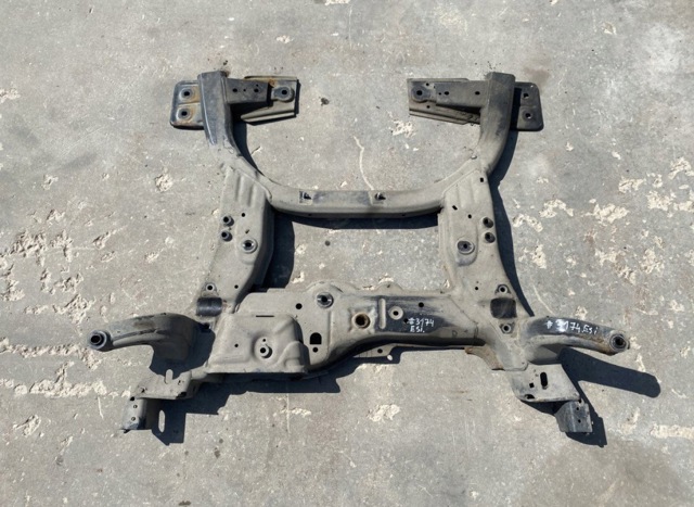 2466201200 MERCEDES Подрамник передний купить в Харьков
