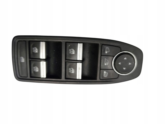 RENAULT 254104289R Кнопочный блок управления стеклоподъемником передний левый в наличии Черновцы