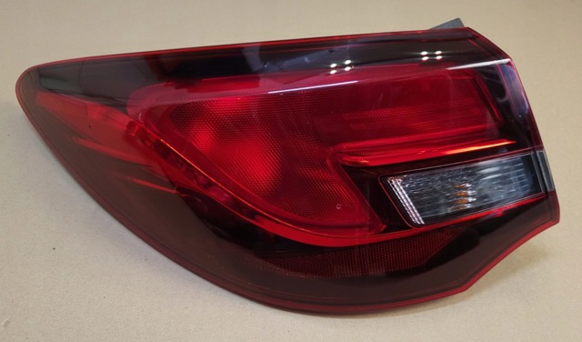 OPEL 25870153 Фонарь задний левый внешний в наличии Полтава