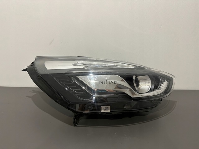 260107861R RENAULT Фара правая купить в Черновцы