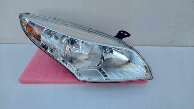 RENAULT 260108719R Фара правая в наличии Украина