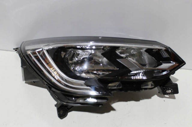 RENAULT 260109945R Фара правая в наличии Винница