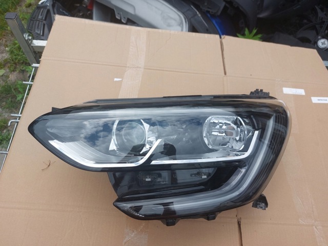 RENAULT 260602515R Фара левая в наличии Харьков