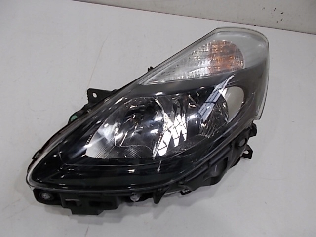 RENAULT 260605371R Левая фара в наличии Полтава
