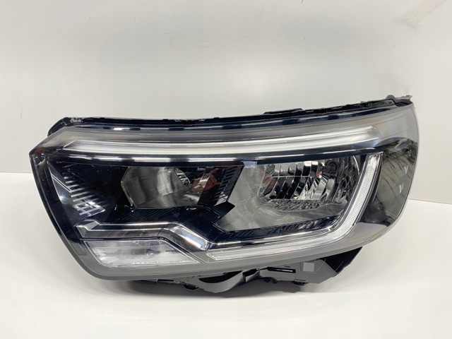260608411R RENAULT Левая фара купить в Житомир