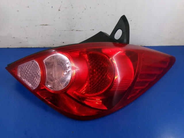 NISSAN 26550EM00A Задний фонарь в наличии Черновцы
