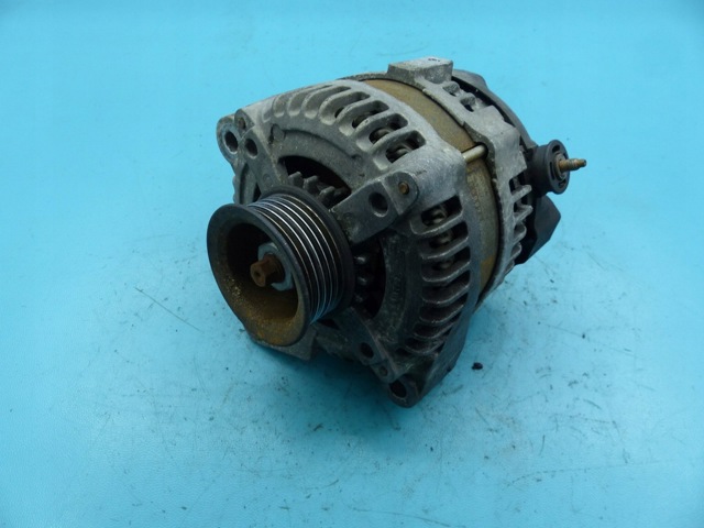 Генератор автомобильный 270600F050 TOYOTA