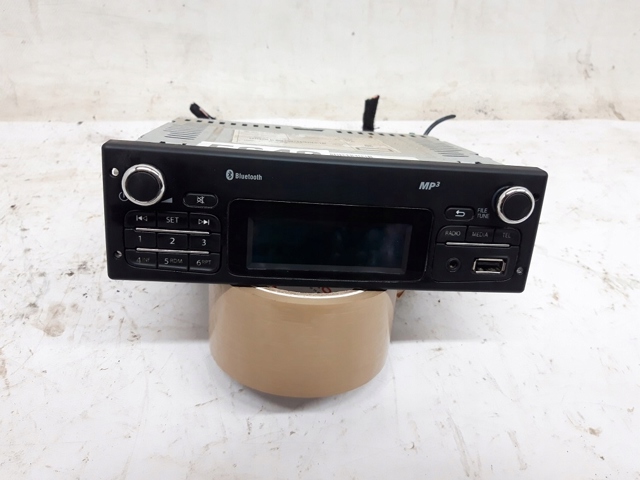 RENAULT 281151545R Магнитола (радио AM/FM) в наличии Винница