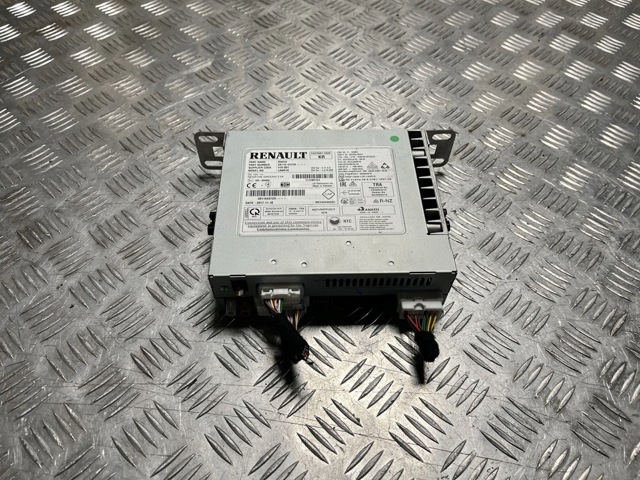 RENAULT 281154372R Магнитола в наличии Ужгород