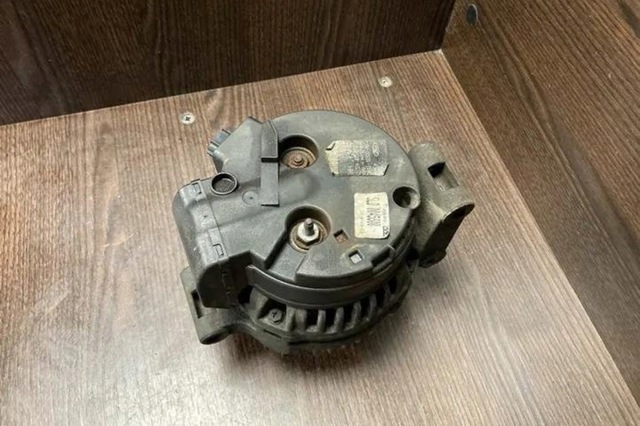FORD 2C1T10300AB Генератор в наличии Чернигов