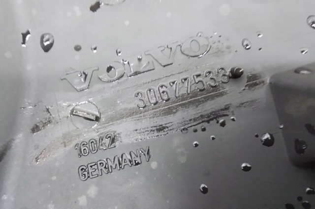 30677533 VOLVO Фильтр воздушный купить в Днепр