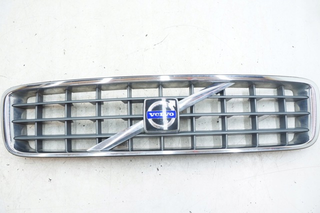 VOLVO 30695513 Решетка радиатора в наличии Кривой Рог