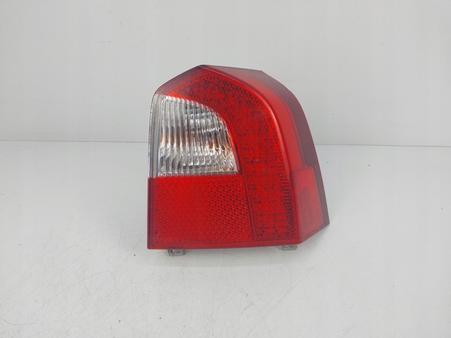 VOLVO 30698984 Фонарь задний правый внешний в наличии Днепр