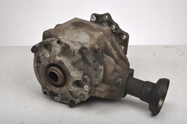 Коробка раздаточная 30700016 VOLVO