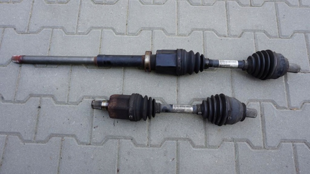 VOLVO 30783199 в наличии Львов