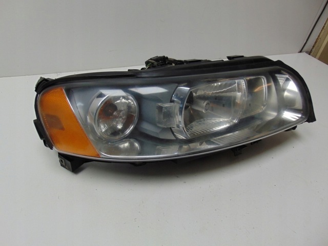30784250 VOLVO Фара правая купить в Полтава