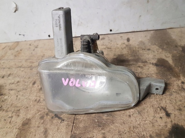 Фара противотуманная, правая 30865565 VOLVO