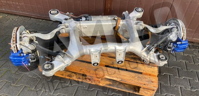 31206864571 BMW Ступица передняя купить в Черновцы