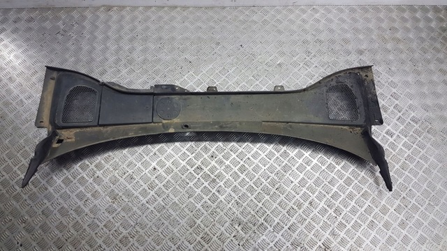 31271658 VOLVO Водосток лобового стекла, жабо купить в Днепр
