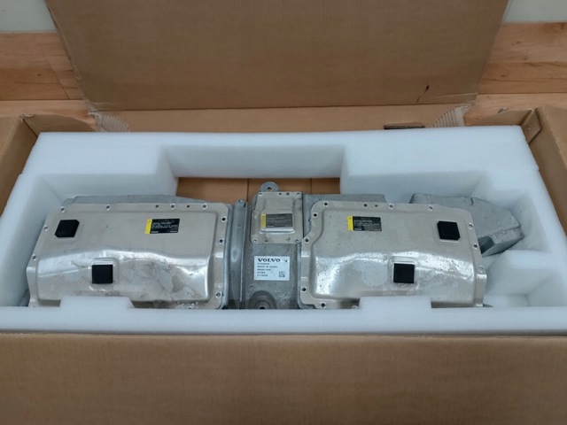 Модуль управления (ЭБУ) заряда основной батареи 31320546 VOLVO
