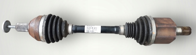 VOLVO 31325108 Полуось (привод) передняя левая в наличии Запорожье