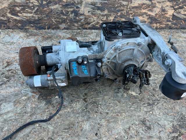 VOLVO 31380867 в наличии Полтава