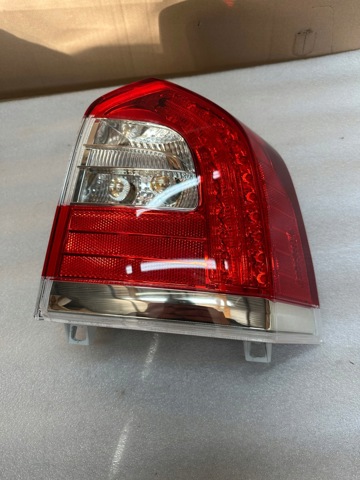31395960 VOLVO Фонарь задний правый купить в Украина