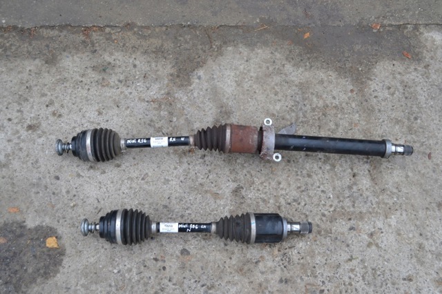 31608607271 BMW Левая полуось купить в Украина