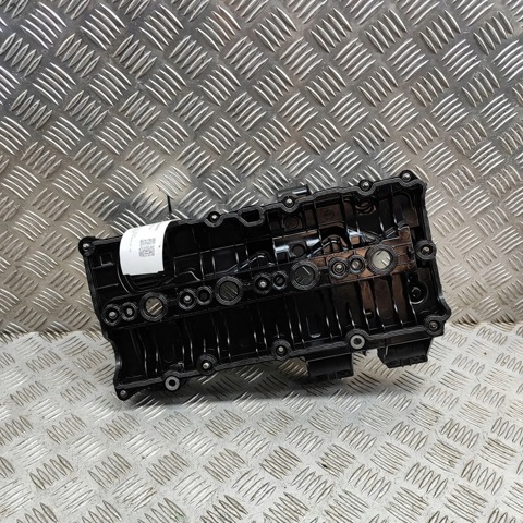 Крышка клапанная 31670228 VOLVO