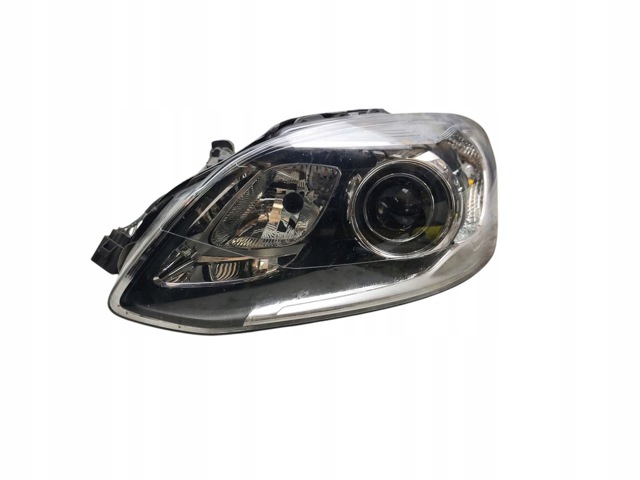 31698808 VOLVO Фара левая купить в Николаев