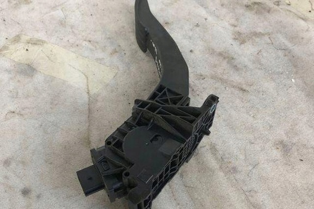 32212367 VOLVO купить в Львов