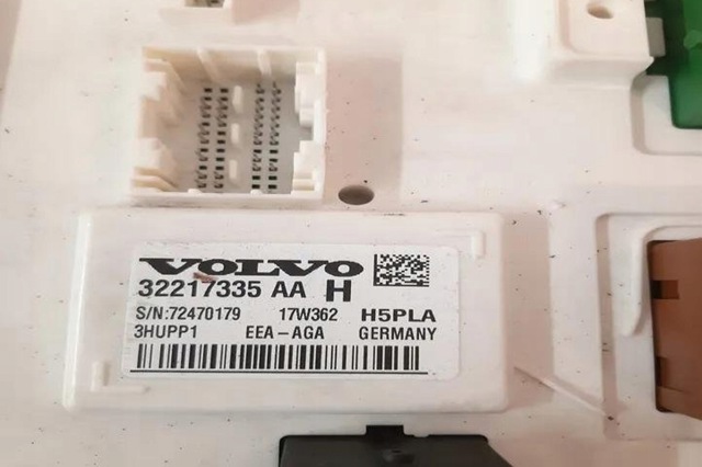 VOLVO 32217335 в наличии Черновцы