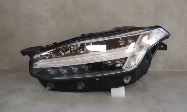 32228296 VOLVO купить в Киев