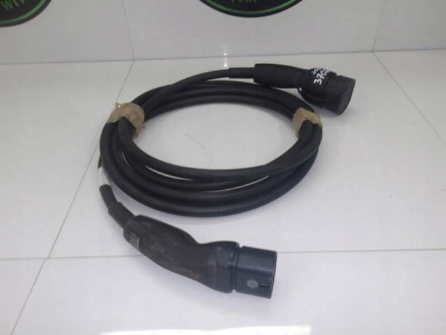 32324604 VOLVO купить в Хмельницкий