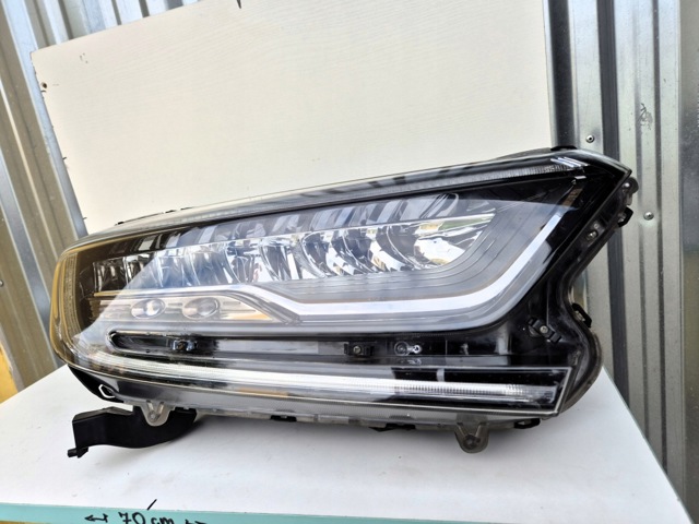 HONDA 33100TLAA11 Фара правая в наличии Тернополь