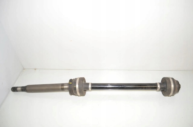 Полуось задняя, правая 33205A0F0A8 BMW
