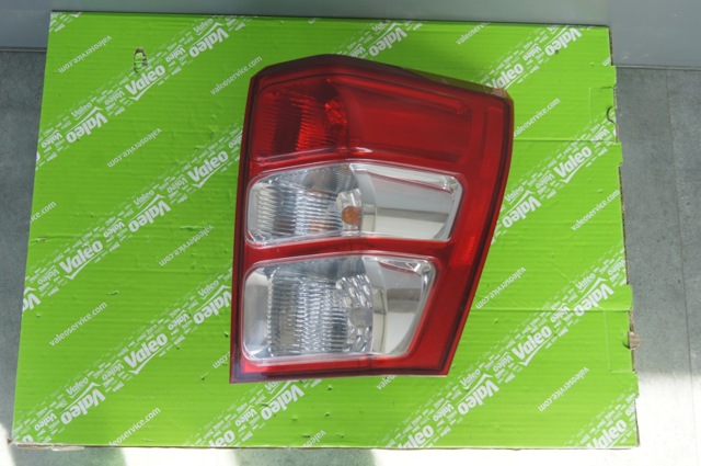 3565065J20 SUZUKI Задний фонарь купить в Чернигов