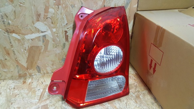 35651M68K00 SUZUKI Задний фонарь купить в Хмельницкий