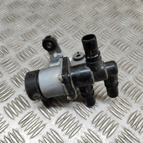 HYUNDAI 375W3GI200 в наличии Тернополь
